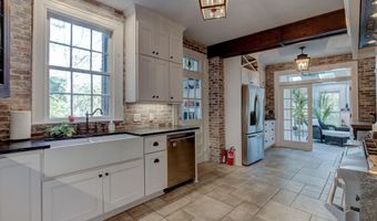 104 Union St, Camden, SC 29020