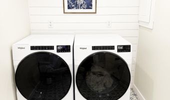 601 N Jackson St, Aberdeen, SD 57401