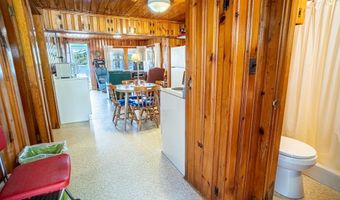 35 Middle Rd, Acton, ME 04001