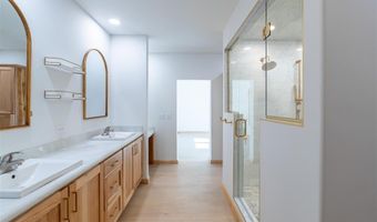 409 Tolman Rd, Clark, WY 82435