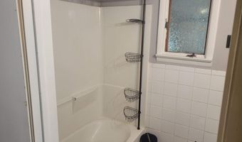 523 S SIMON St, Ada, OH 45810