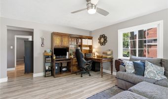 1846 Edwards Dr, Akron, OH 44306