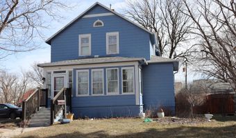 806 Wisconsin Ave SW, Huron, SD 57350