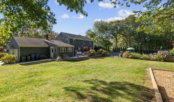 320 Stone Ridge Dr, East Greenwich, RI 02818