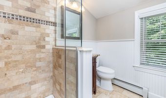 33 Lufkin Ln, Bristol, CT 06010
