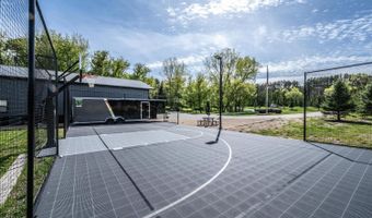 5211 Trading Post Trl S, Afton, MN 55001