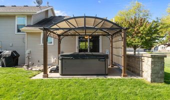 3628 S KERNAN Ave, Appleton, WI 54915
