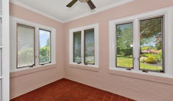 37 Grant Ave, Amsterdam, NY 12010