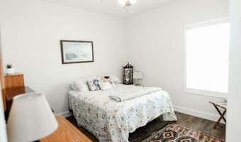 235 S Fork Dr, Baxley, GA 31513