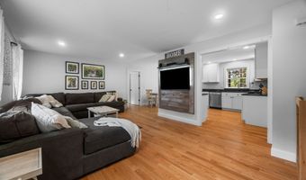 34 Crawley Falls Rd, Brentwood, NH 03833