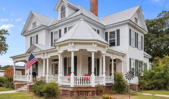 675 Second St, Ayden, NC 28513