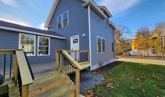22 14th St, Bangor, ME 04401