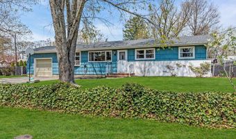 21 Dockage Rd, Bayville, NJ 08721