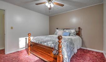 221 Mountain Edge Dr, Beaver, WV 25813
