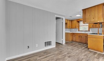 701 E Fourth St, Adel, GA 31620