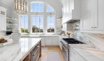 309 Ocean Rd, Narragansett, RI 02882
