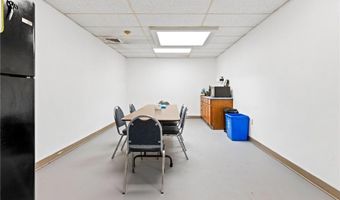 22 Field St, Cranston, RI 02920