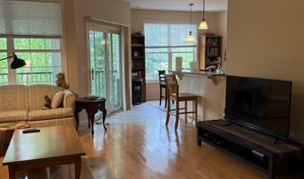 331 Scio Village Ct 288, Ann Arbor, MI 48103