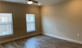 9223 Ra Young Jr Dr, Barling, AR 72923