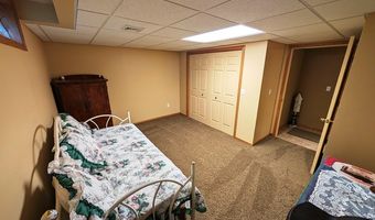 16 HIGHLAND Dr, Albion, PA 16401