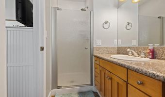 3464 Wallace Rd, Santa Rosa, CA 95404