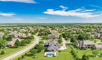 13 Kensington Dr, Heath, TX 75032