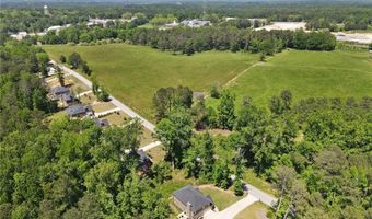 165 6th St, Auburn, GA 30011