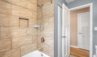 1801 4th Ave NW, Austin, MN 55912