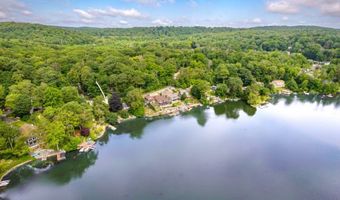 2100 Lakeside Dr, Alloway, NJ 07422