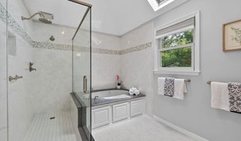 2 Stouffer Cir, Andover, MA 01810