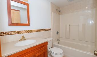 137 Kingstown Rd, Narragansett, RI 02882