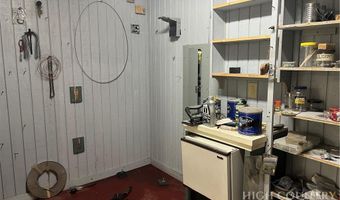 187 Little Creekside, Banner Elk, NC 28604