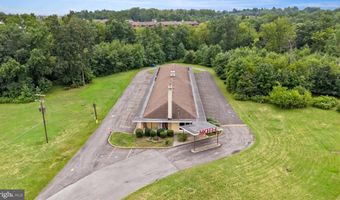 1058 HAUSMAN Rd, Allentown, PA 18104