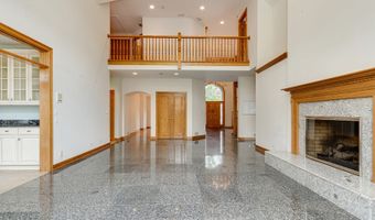 1773 W Whispering Ct, Addison, IL 60101