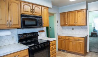 15708 Goddard Rd, Allen Park, MI 48101