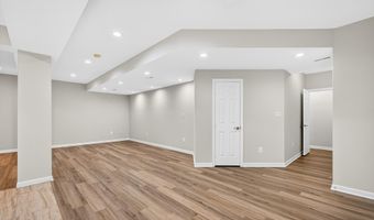 42071 PEPPERBUSH Pl, Aldie, VA 20105