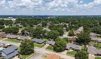 4700 Clearview Dr, Bartlesville, OK 74006