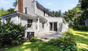 6 Loudon Pkwy, Albany, NY 12211