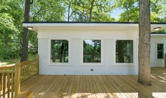 368 N Oakwood Dr, Albion, IN 46701
