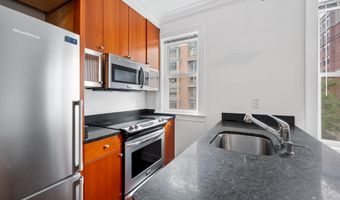 1121 24TH St NW 300, Washington, DC 20037