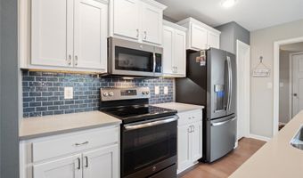2023 SW Westwood St, Ankeny, IA 50023