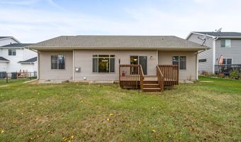 902 Wilder St, Ames, IA 50014