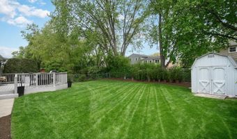 1615 S Kaspar Ave, Arlington Heights, IL 60005