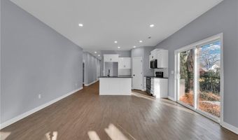 324 E 2nd St, Adrian, MO 64720