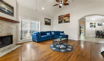 10863 La Vernia, Adkins, TX 78101