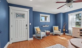 403 Baker St, Baldwin City, KS 66006