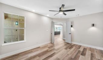 5121 Burr Oak Dr, Las Vegas, NV 89130