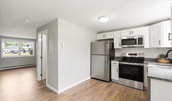 742 Daniel Shays Hwy 1F, Athol, MA 01331