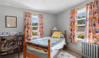 71 Philmont Ave, Cranston, RI 02910