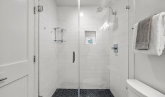 1627 HOLBROOK St NE 2, Washington, DC 20002